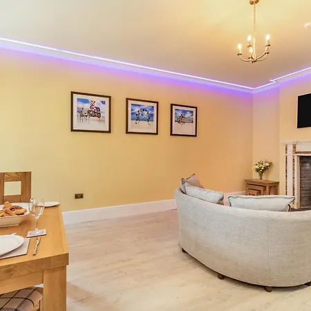 Manor Suite-uk36728 펜션 *