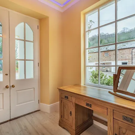 Manor Suite-uk36728 度假居 *